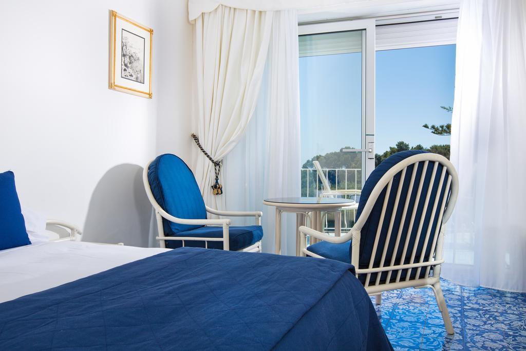 La Vega 4* Capri